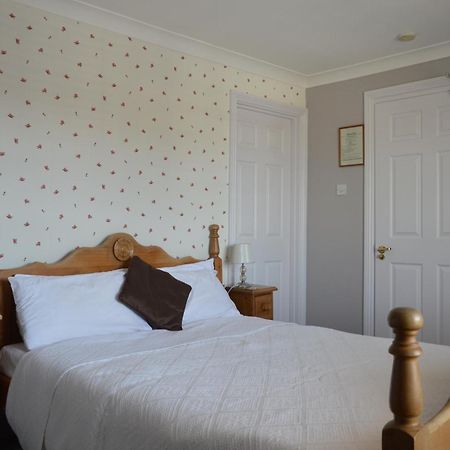 The Ilchester Arms Hotel, Ilchester Somerset Bagian luar foto