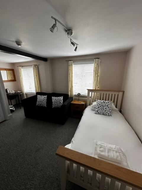 The Ilchester Arms Hotel, Ilchester Somerset Bagian luar foto