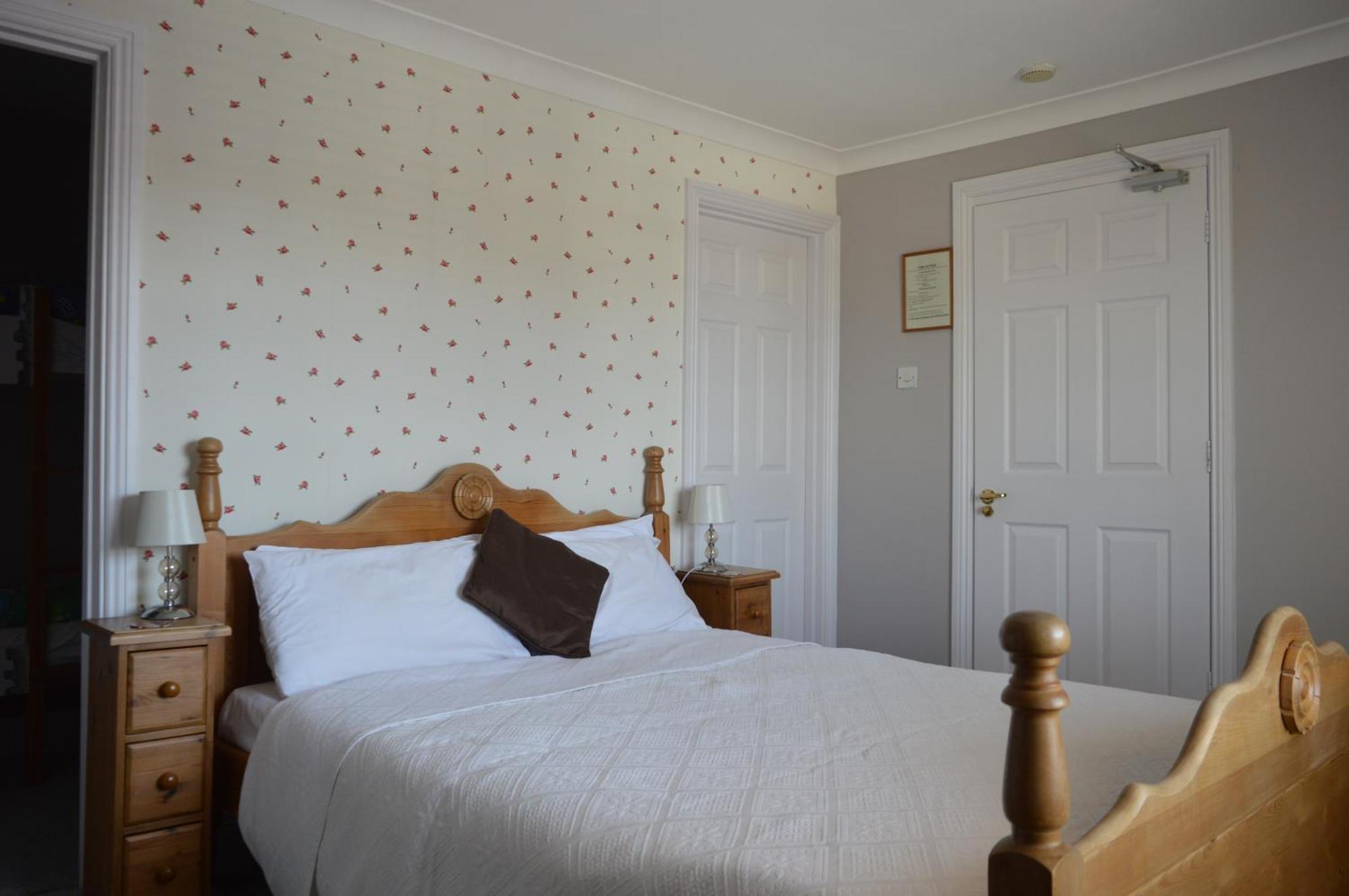 The Ilchester Arms Hotel, Ilchester Somerset Bagian luar foto