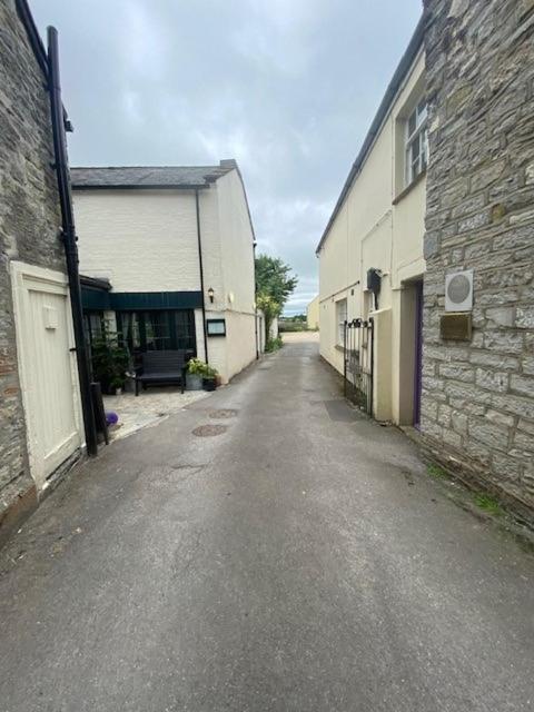 The Ilchester Arms Hotel, Ilchester Somerset Bagian luar foto