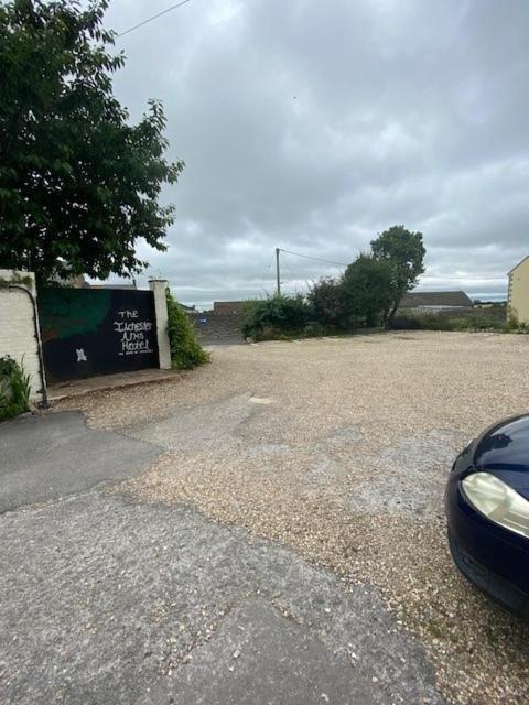 The Ilchester Arms Hotel, Ilchester Somerset Bagian luar foto